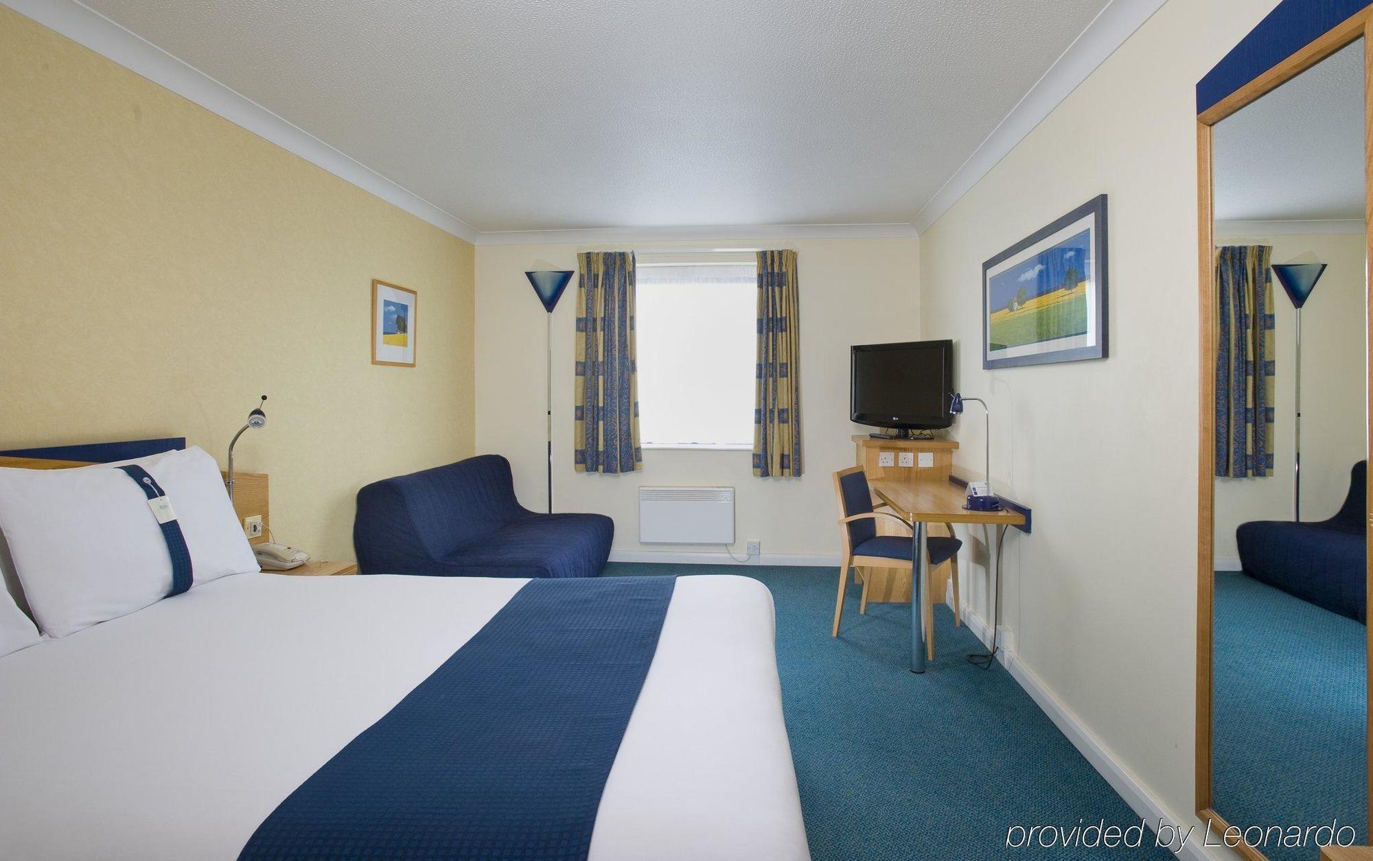 Holiday Inn Express Swansea East, An Ihg Hotel Екстериор снимка